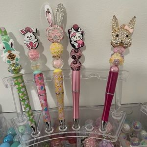 Easter DIY pens . Hand made with love.
